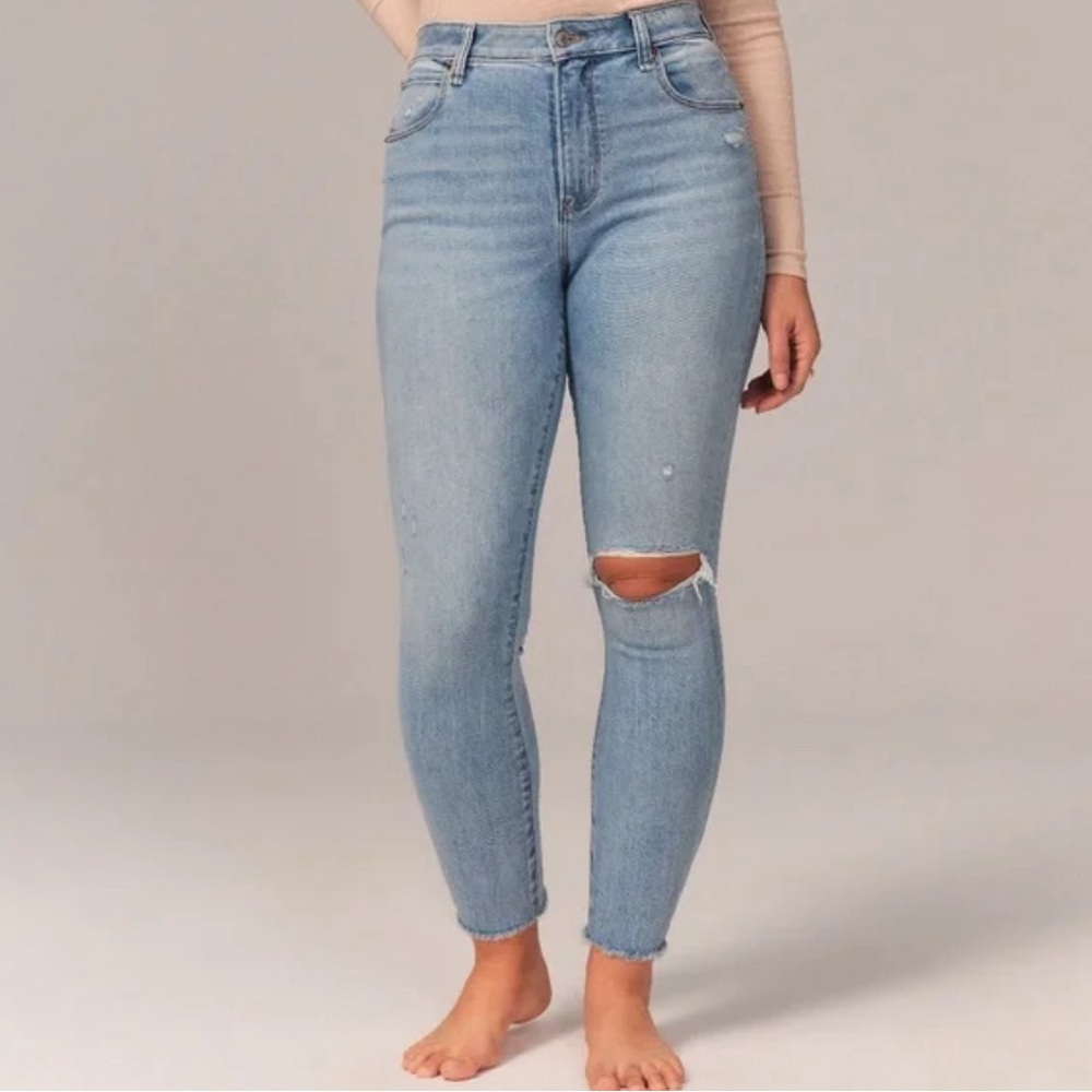 Abercrombie & Fitch curve love ankle jeans